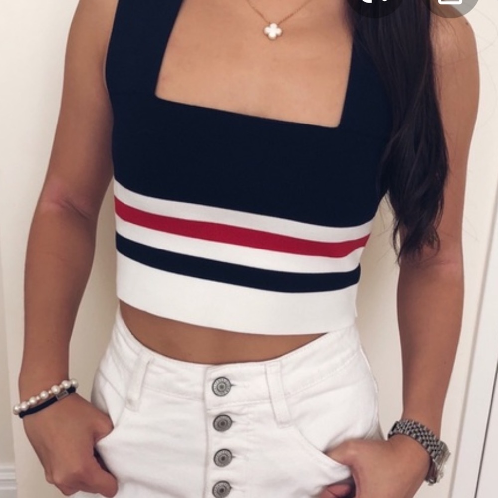 LF Seek bandage crop top